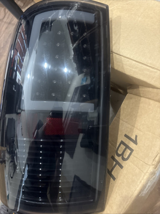 1- 2013-2018 Dodge Ram 1500-3500 LED Tube Tail Light Brake Lamp Driver HW14003-2