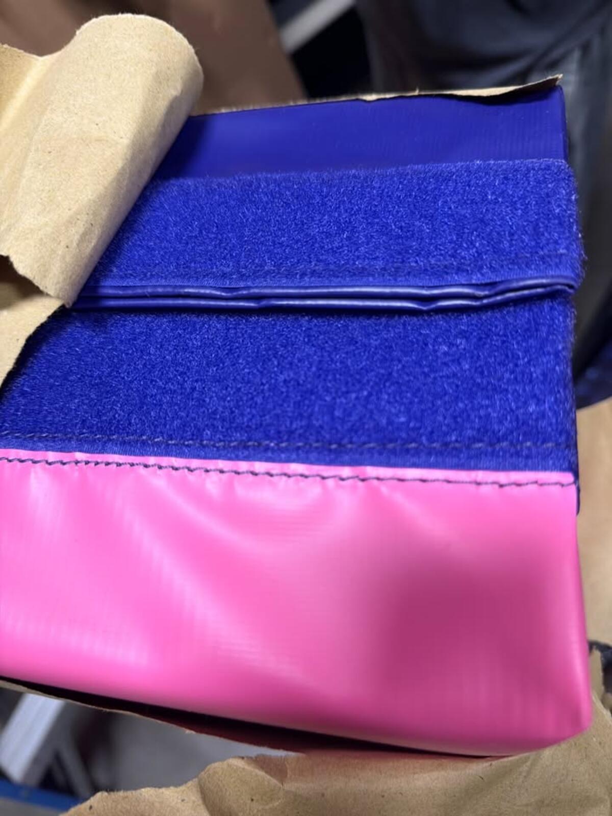 gymnastics 4'x 10' long thick cushion new