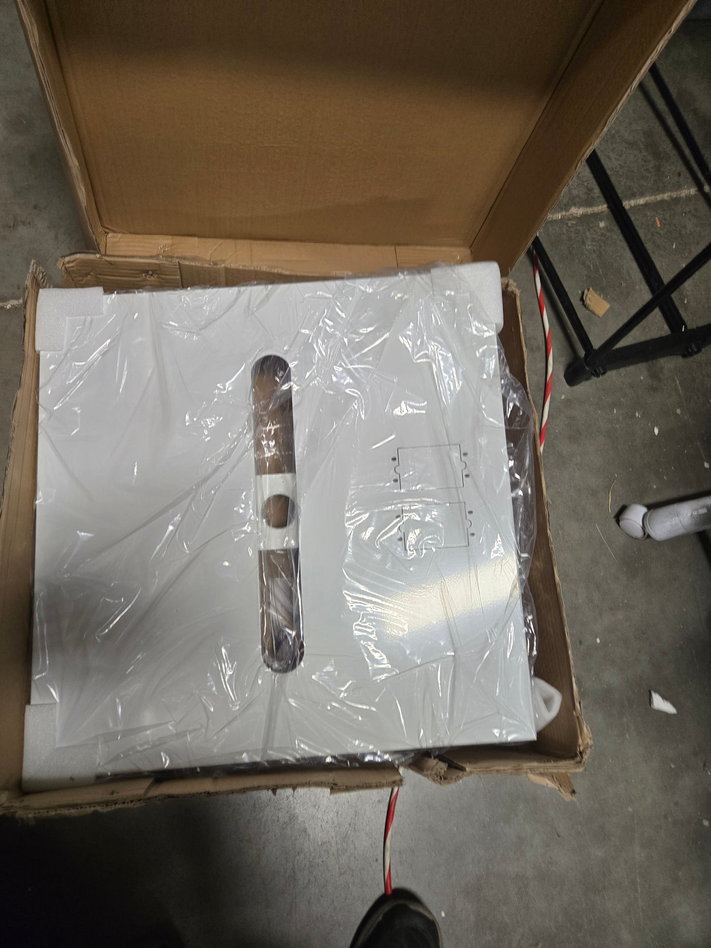 QualGear Projector Mounting for Suspended Ceiling