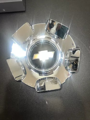Chevy AVALANCHE SILVERADO SUBURBAN TAHOE 1500 Chrome Hub Center Cap 9597345 Nice