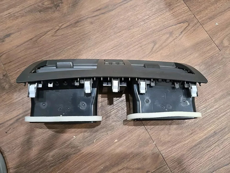 Center A/C Dash Air Vent Trim Cover, Console Outlet Insert Grille Panel with Eme
