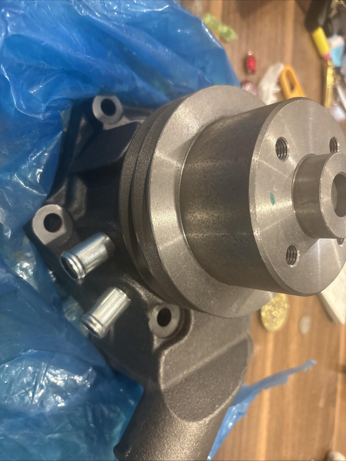 Water Pump Fits John Deere 5200 5210 5205 6500 5220 5105 6100 5310 5300 240