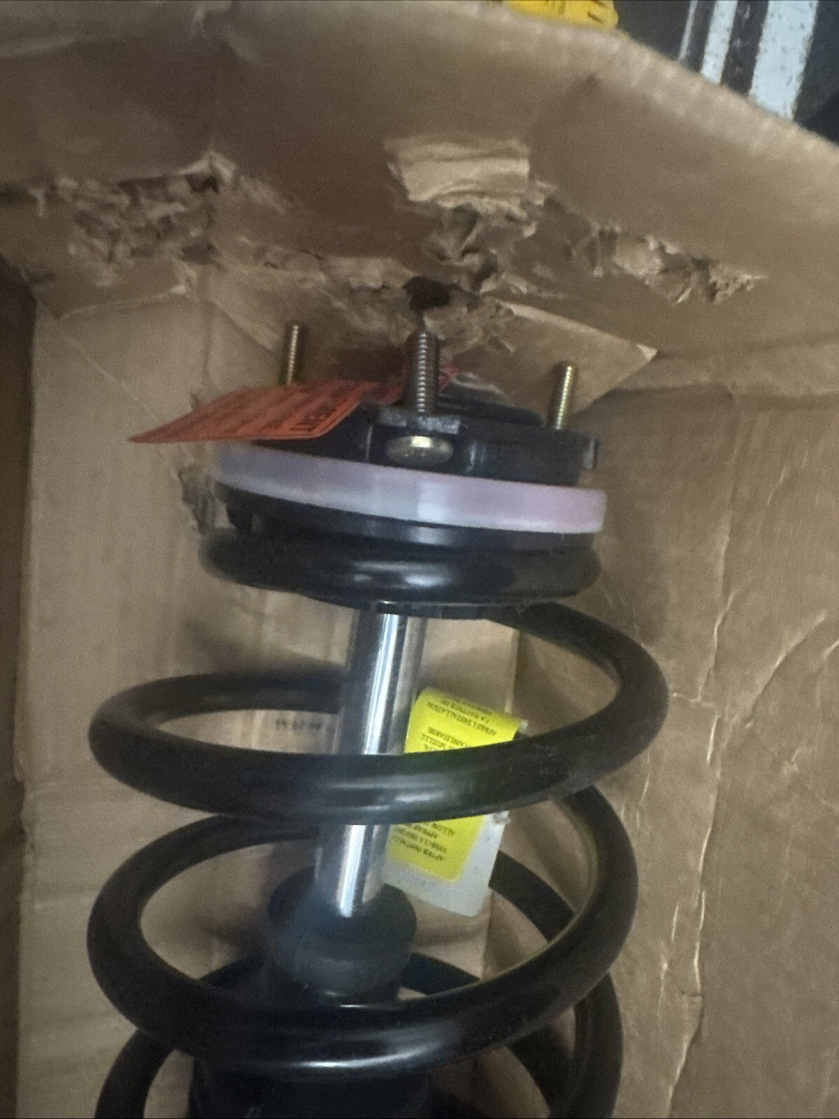Front Monroe Suspension Strut and Coil Spring for Ford Transit Connect (172479)