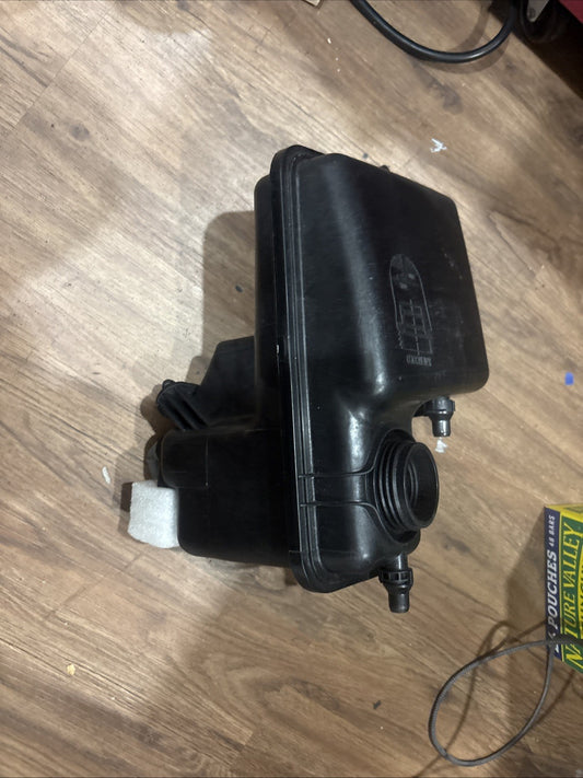 Coolant Radiator Reservoir Tank 17137647713 ONE Custom for BMW 750i 750Li 06-08