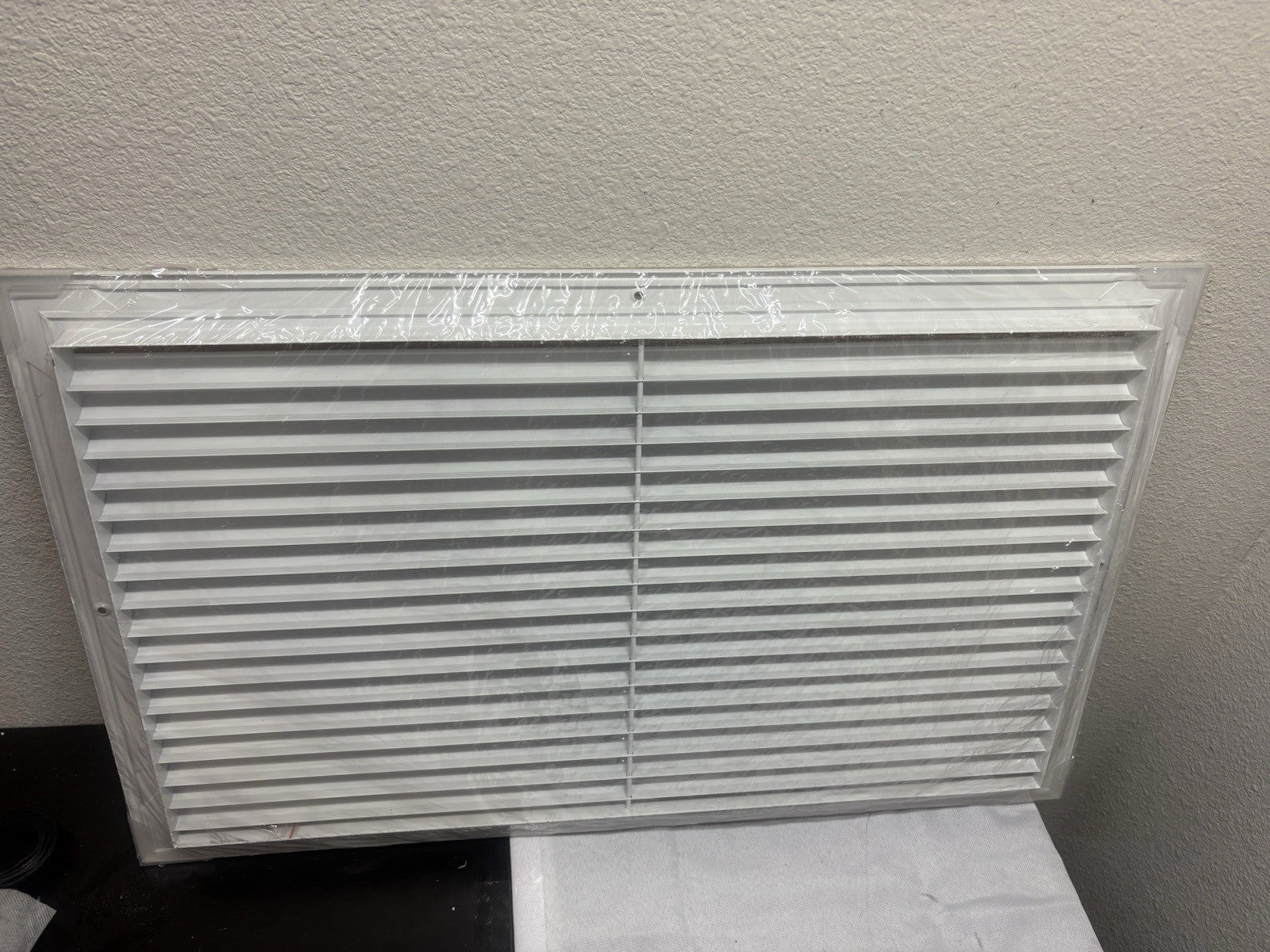 HVAC Premium 24" x 14" Fixed Bar Return Grille Steel Structure - Elegant Quality