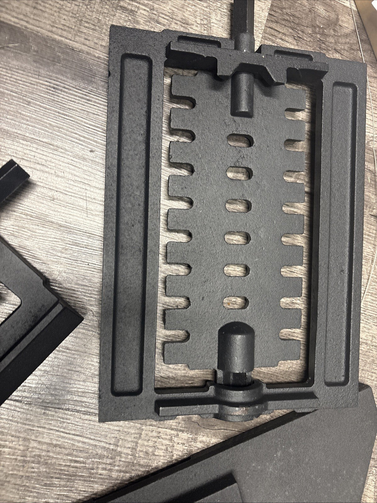Criditpid 40256 & 40257 Shaker Grate Frame & 40258 Cast Iron Front or Rear Li...