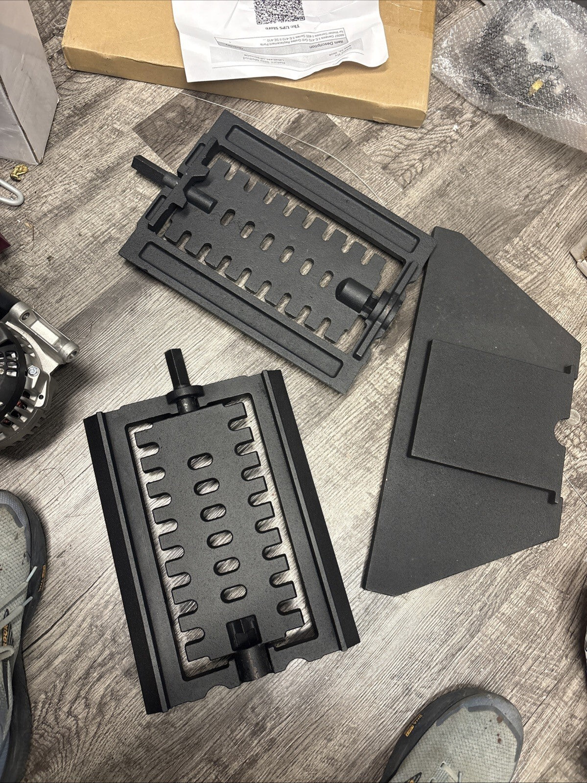 Criditpid 40256 & 40257 Shaker Grate Frame & 40258 Cast Iron Front or Rear Li...