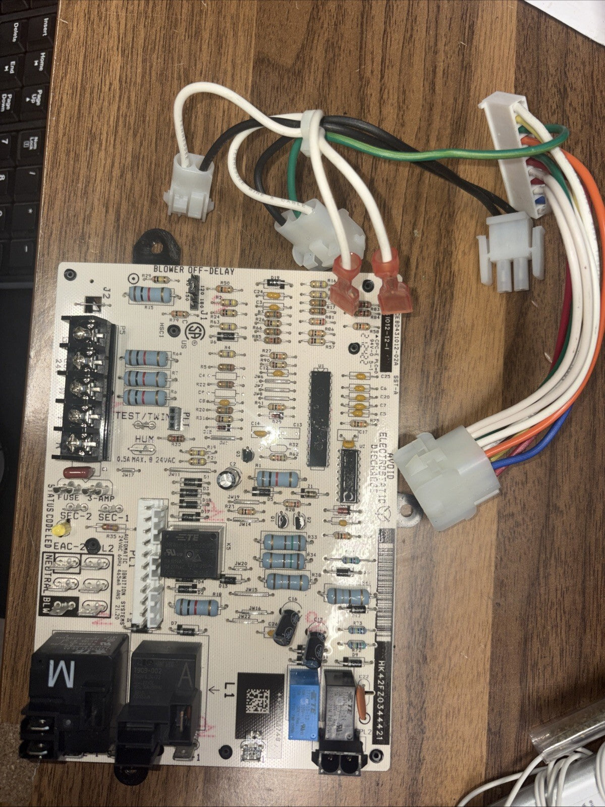Carrier HK42FZ0344421 Furnace Control Board CEBD431012-02A CEPL131012-12-1