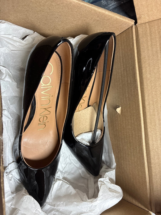 Calvin Klein Women's Black Size 8M Patent Leather Pointed Toe Pumps