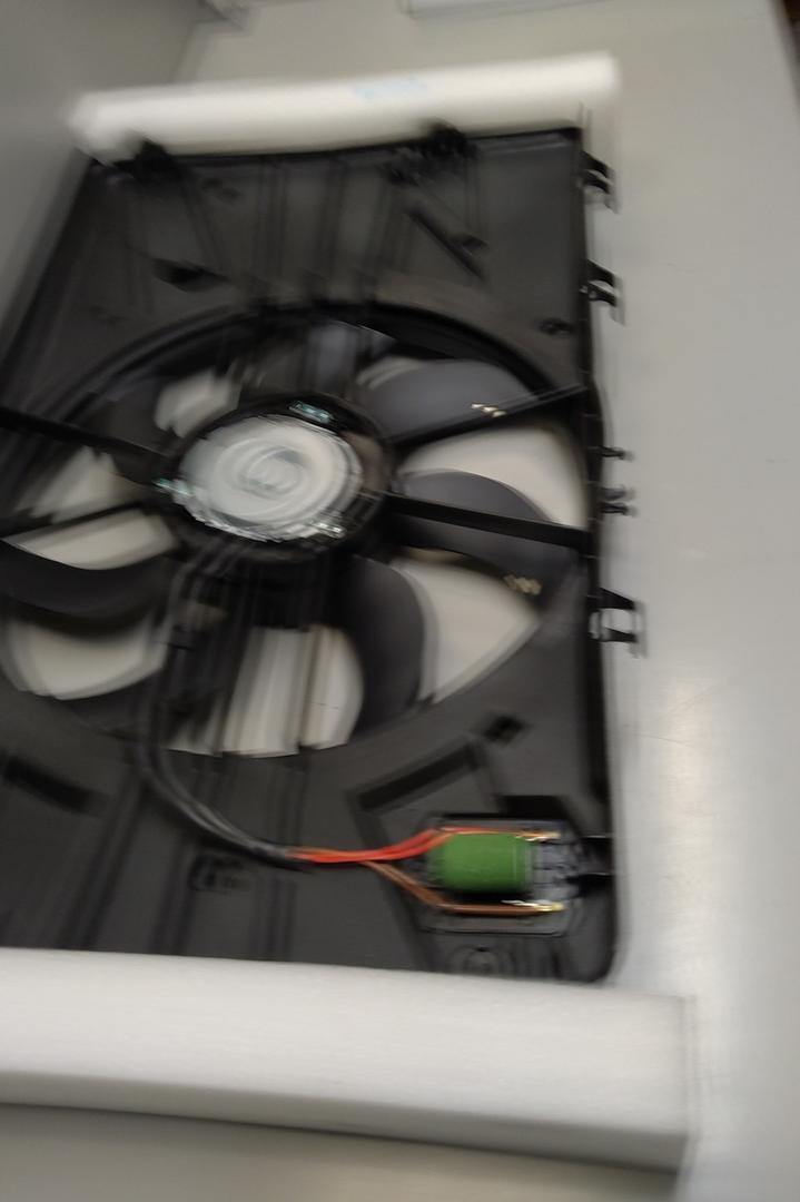 Radiator Cooling Fan Assembly Chevy Cruze Buick Verano 13368577