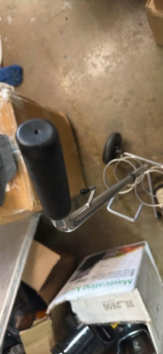 Handy wheeled bottle cart