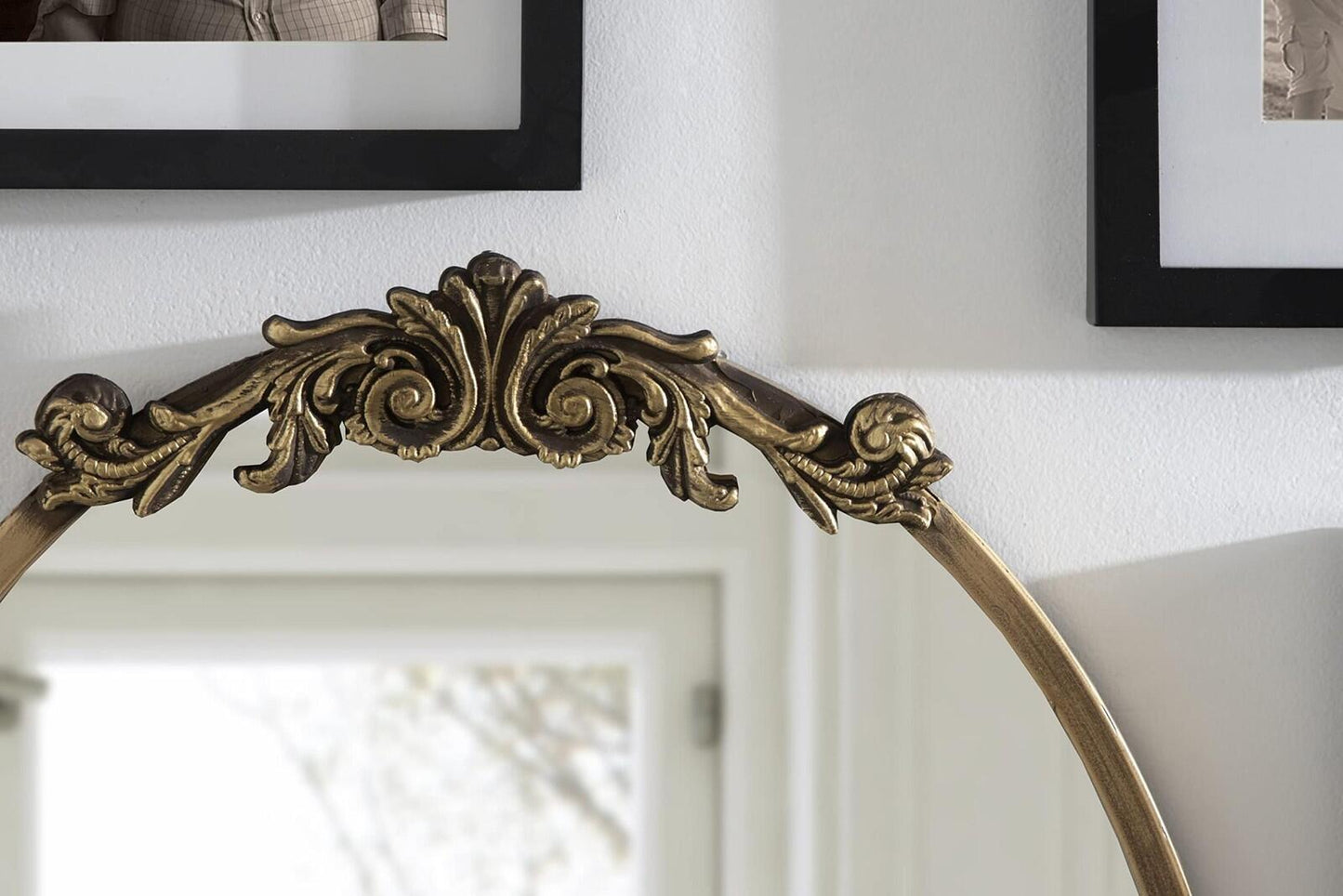Kate and Laurel Arendahl Ornate Glam Oval Wall Mirror, 18 x 24, Antique Gold, Be
