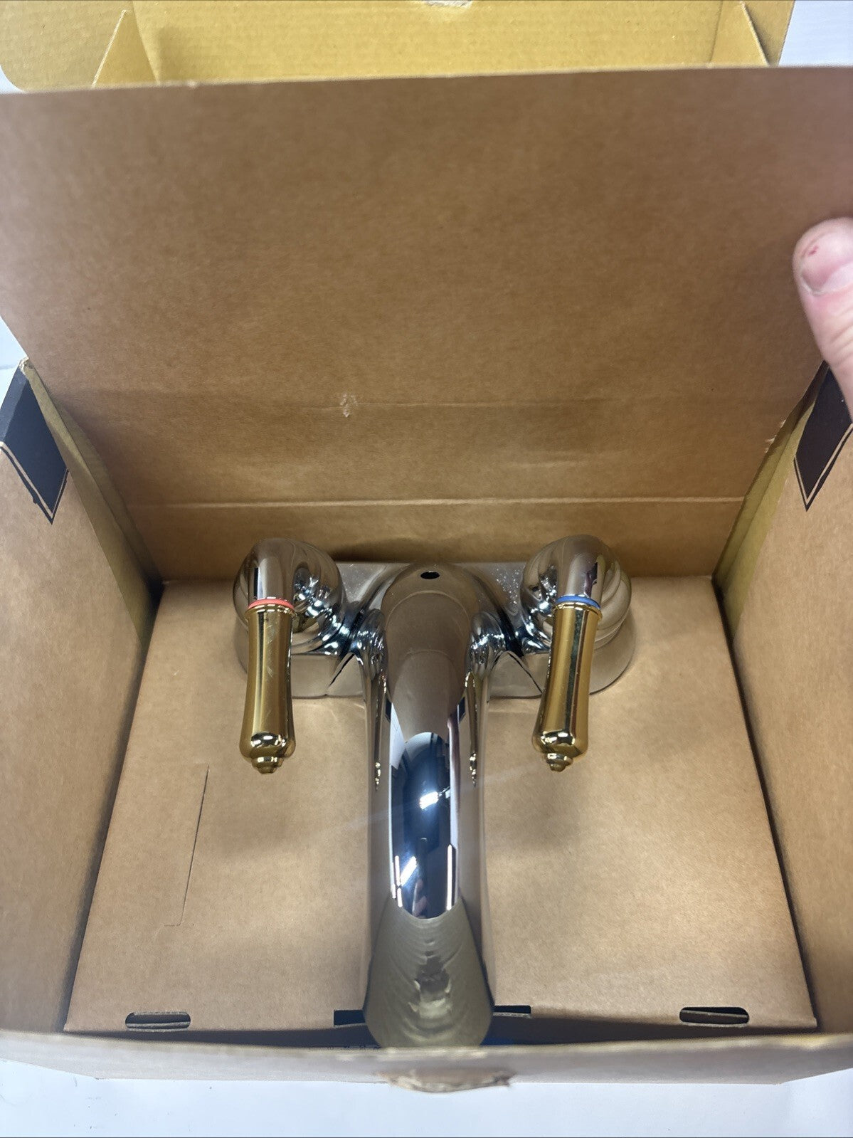 Kingston Brass KB262 Naples 1.2 GPM Centerset Bathroom Faucet - Brass