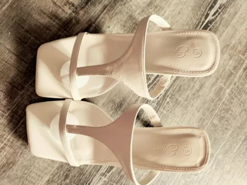 Ermonn White Dress Slides Sz 5 Classy