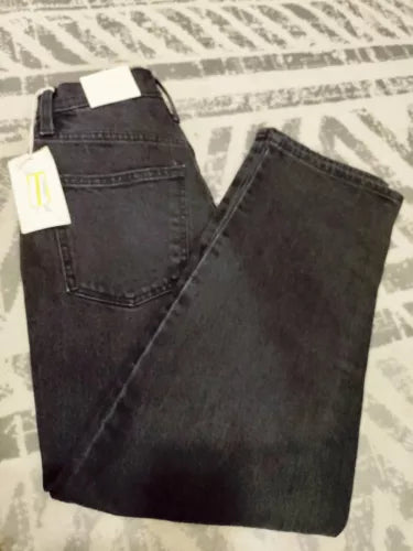 Women's High-Rise Vintage Straight Jeans - Universal Thread Black, 00
