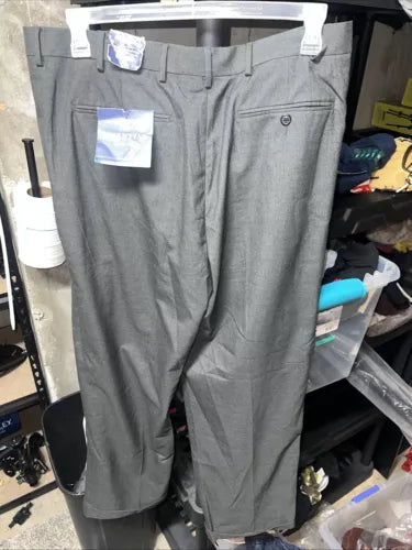 New Mens Croft & Barrow The Essential Dress Pants Classic Fit Gray Size 38