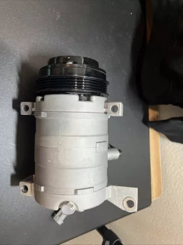 New A/C AC Compressor For 2007-2013 Chevrolet Silverado 3500 HD (6.0L)