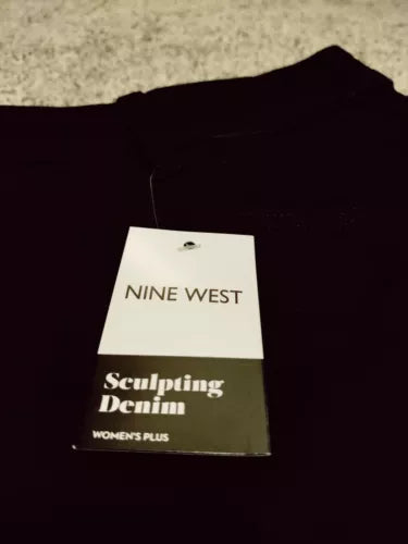 NINE WEST WOMEN'S PETITES  SCULPTING DENIM BLACK JEANS 30W P NEW