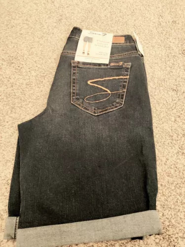Seven7 Sunset Bermuda Rolled Cuff Shorts SIZE 4