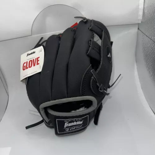 Franklin Sports RTP 8.5" Tee ball Baseball  Glove Right-Handed Mitt Black