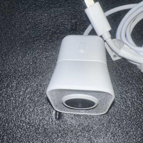 Logitech VU0054 Full HD 1080p Content Creator USB-C StreamCam & Webcam Camera