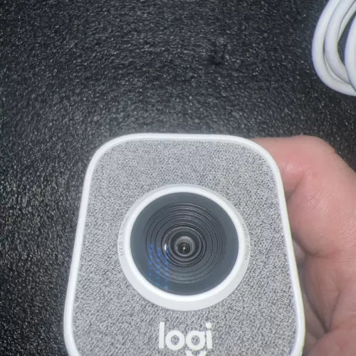 Logitech VU0054 Full HD 1080p Content Creator USB-C StreamCam & Webcam Camera