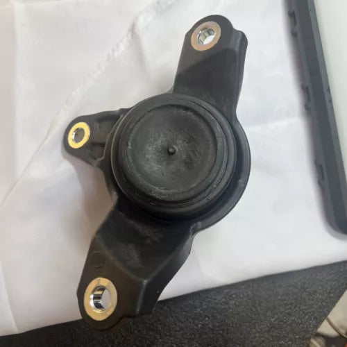 Transmission Engine Motor Mount For 2009-2011 Acura TSX Honda Accord 2.4L 4561