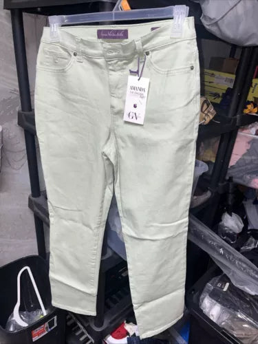 Gloria Vanderbilt Amanda Jeans Womens 6 Light Green Slimming Straight NEW