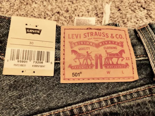 Levis Shorts Womens Size 30 Cut Off High Rise Denim Medium Rinse 501