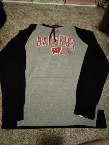 Wisconsin Badgers Under Armour Hoodie Red Men’s Size Small College Coldgear