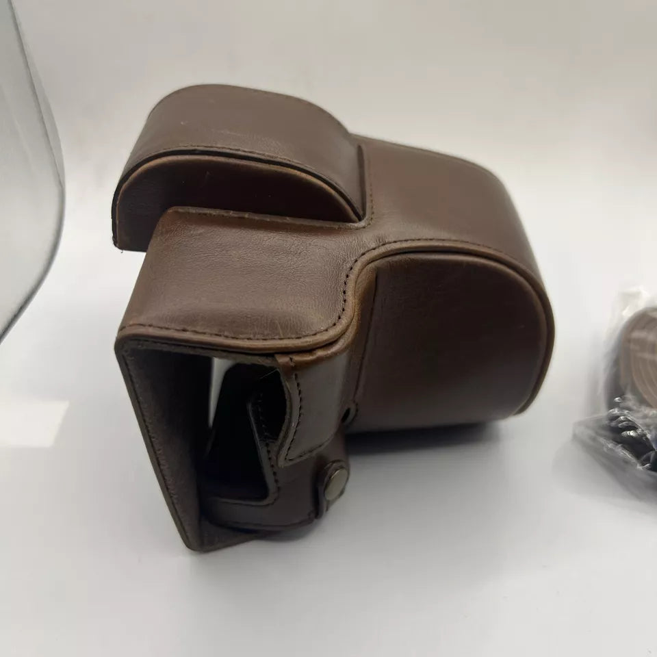 Canon BAG For Canon EOS M50 - M5 Brown Leather Case in Mint Condition
