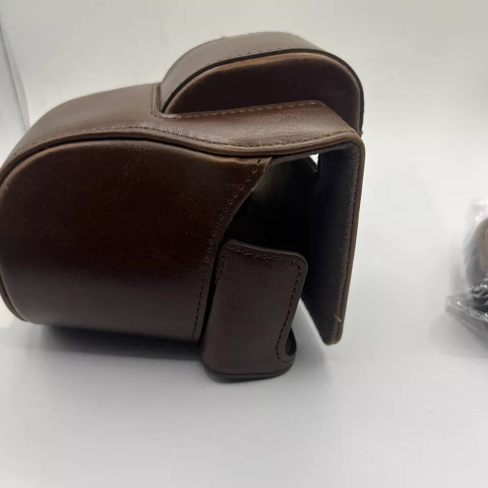 Canon BAG For Canon EOS M50 - M5 Brown Leather Case in Mint Condition