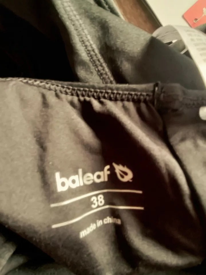 BALEAF Women's Athletic Training Adjustable Strap Swimsuit Size 38 Black